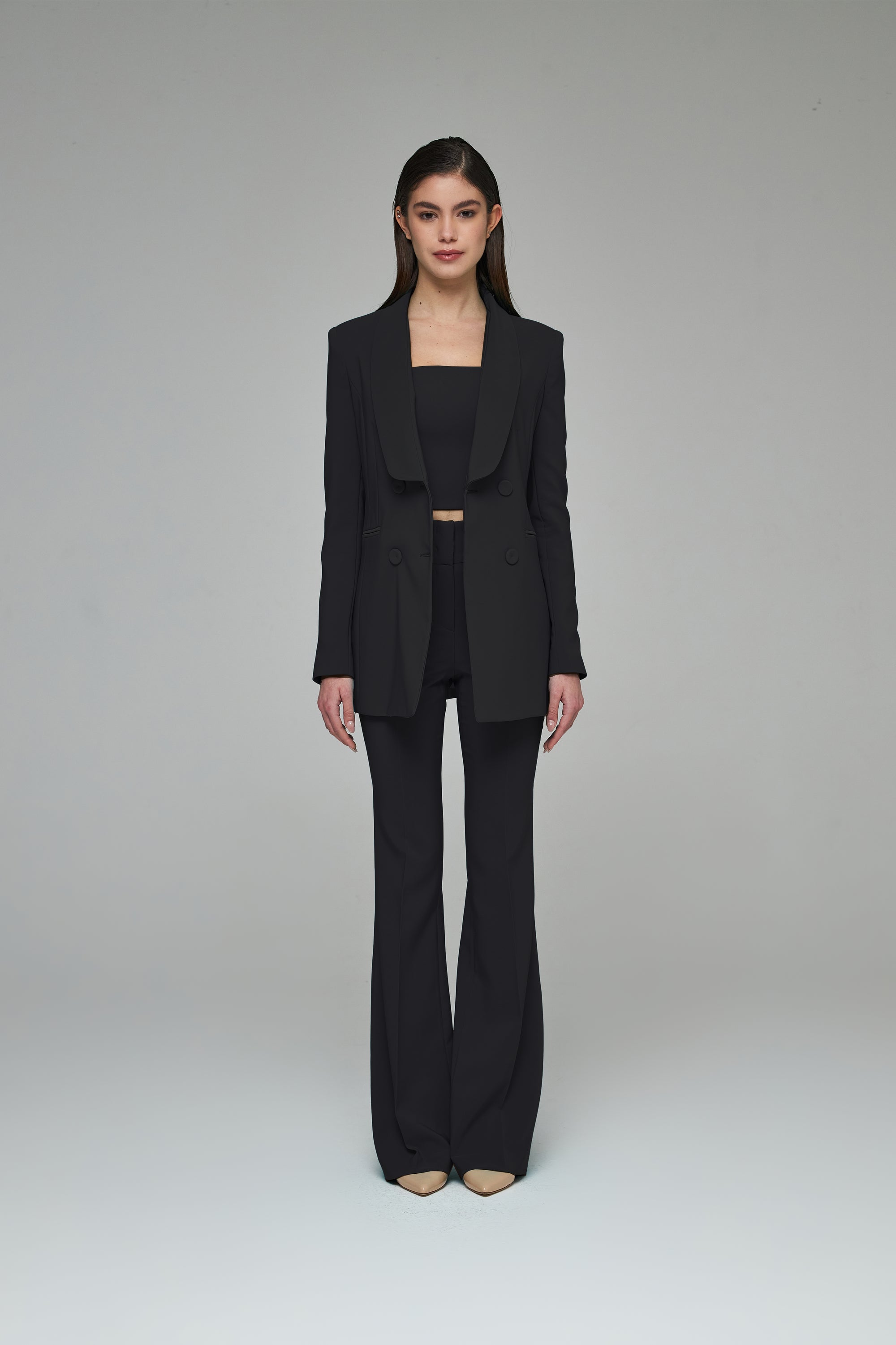 Outfit Tailleur Nero Con Pantalone A Zampa Milan Suit With Zampa